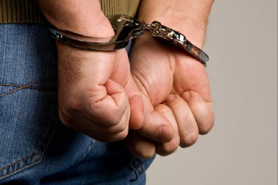 Detuvieron a un hombre acusado de agredir físicamente a un niño de 8 años en la provincia de Neuquén