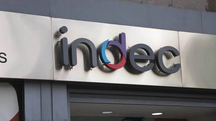 El INDEC publicará nuevos datos sobre salarios y turismo internacional