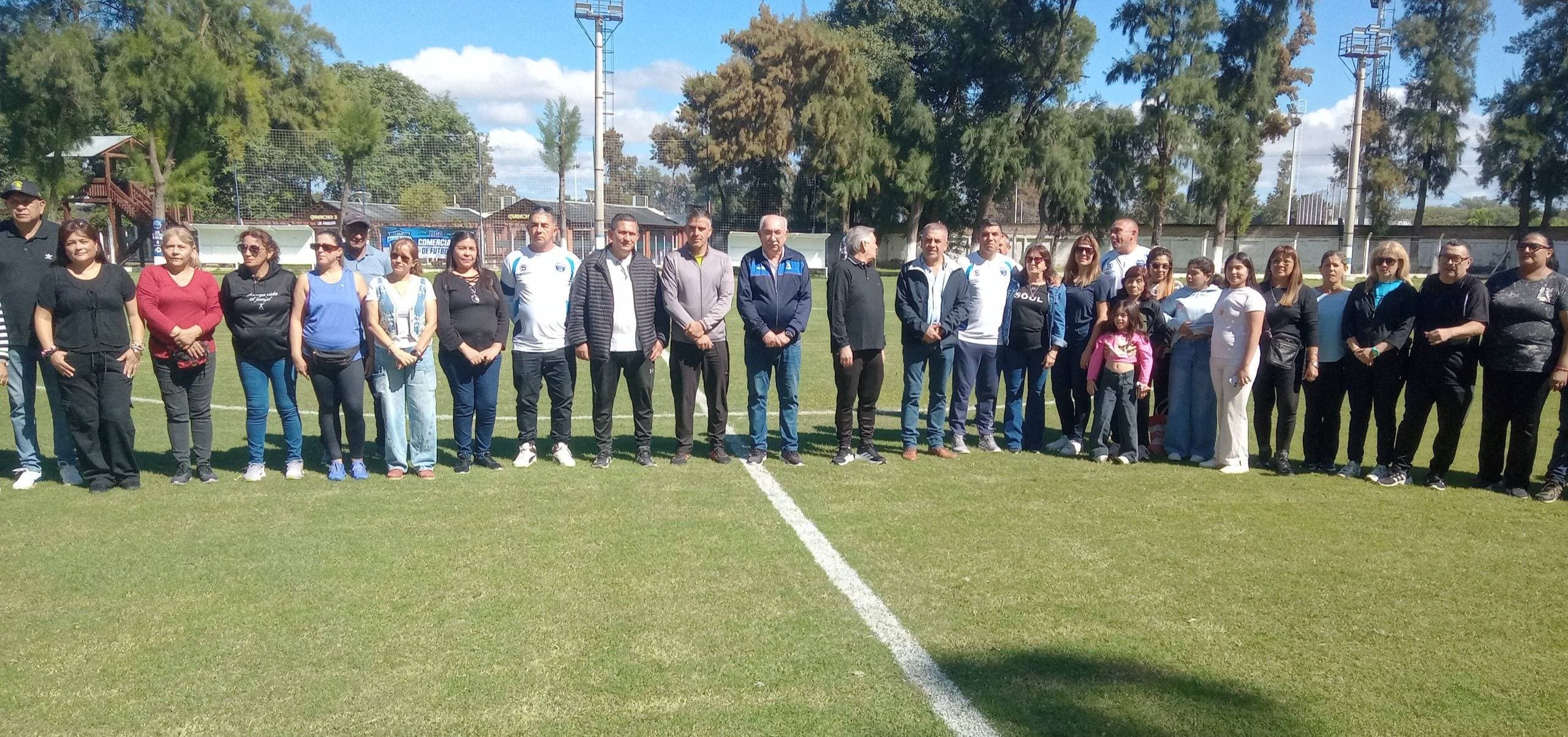 El fútbol mercantil se puso en marcha: se inauguró la Liga Comercial 2026 “Natal Fernando Giménez”