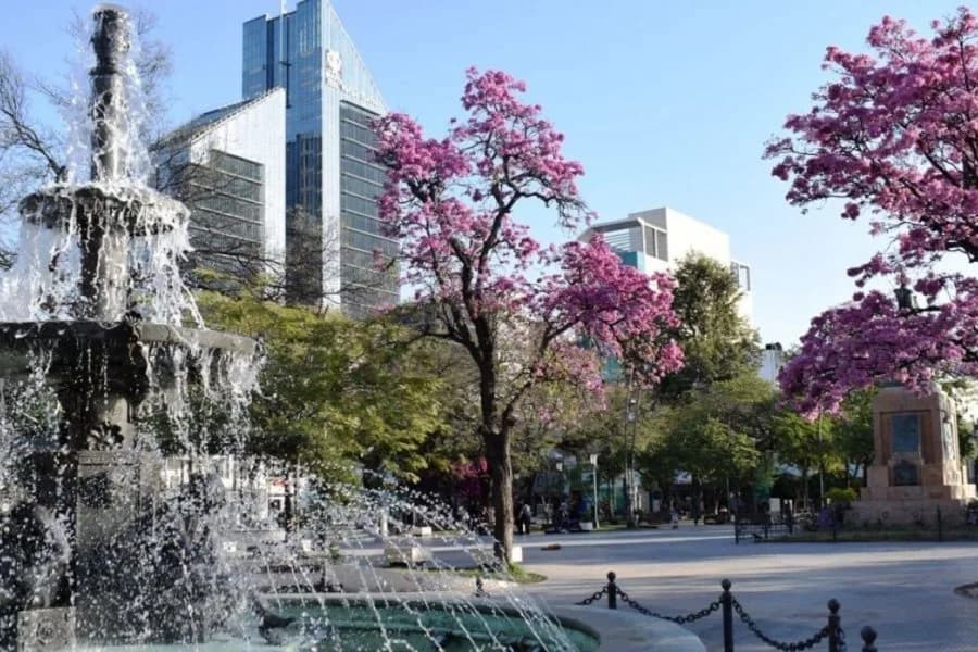Viernes con 19 grados de máxima y alerta por fuertes ráfagas de viento en Santiago del Estero