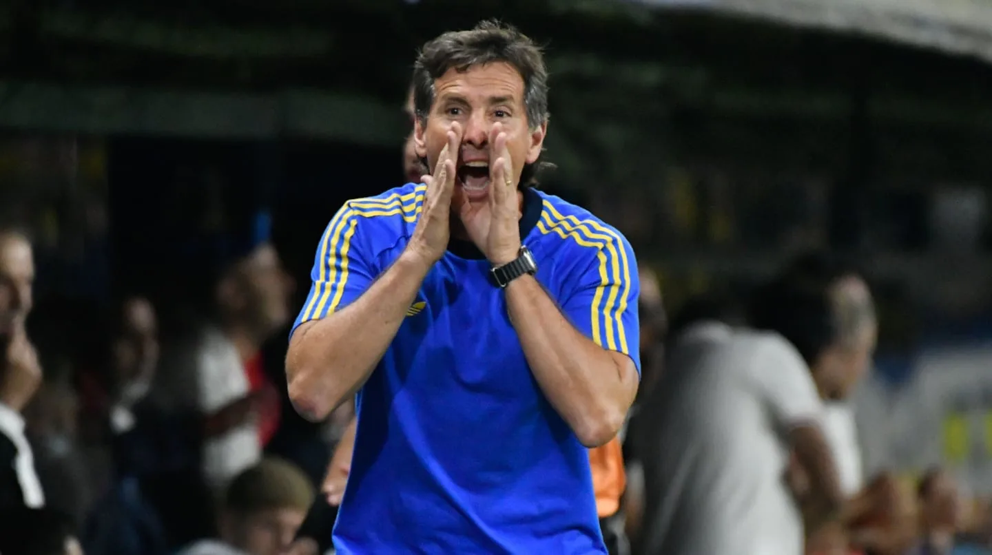 Claudio Úbeda mantiene una duda en el arco de Boca para enfrentar a Huracán por los octavos de final