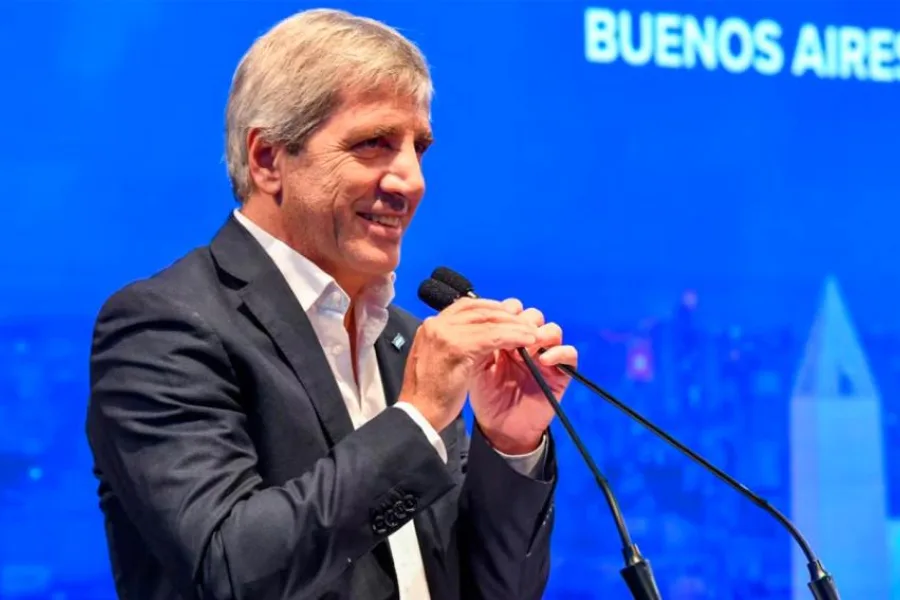 El riesgo país volvió a ubicarse por debajo de los 500 puntos y mejora el panorama financiero argentino
