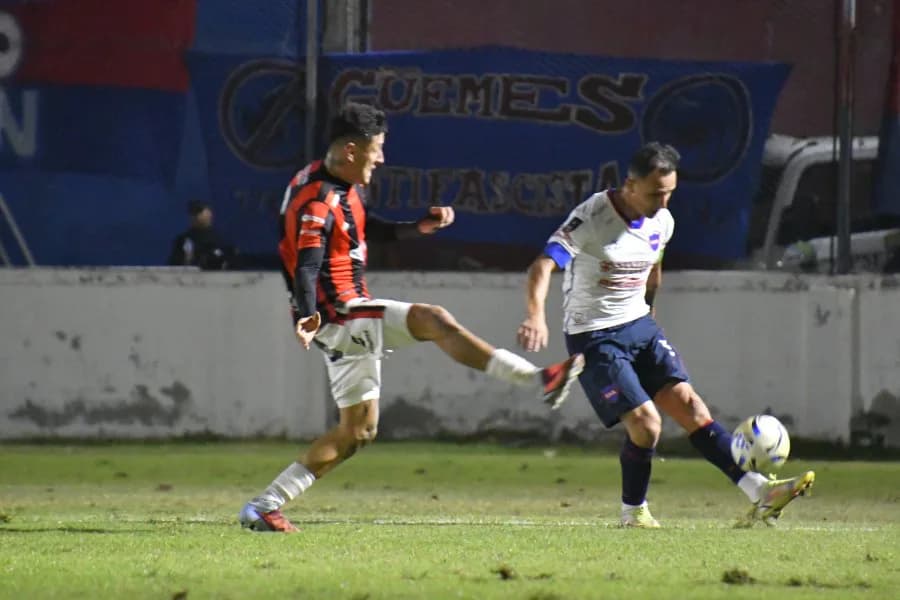 Güemes ganó un partido agónico en el debut de Pablo Guiñazú y escapó de la zona de descenso