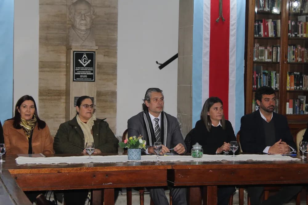 La Subsecretaría de Turismo y el Instituto Santo Tomás de Aquino firmaron un importante convenio de reciprocidad