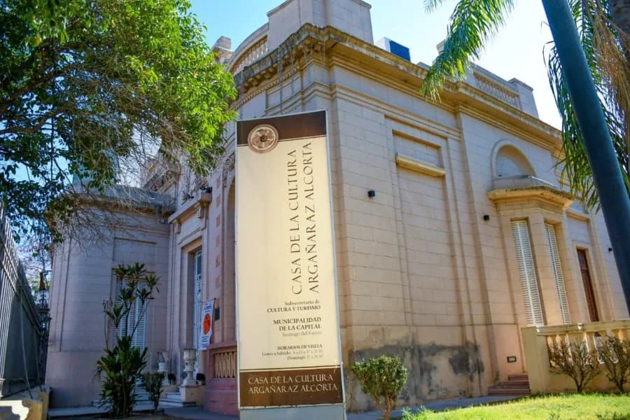 Con el apoyo de la Capital, la Casa Argañaraz Alcorta recibirá la 4° edición de “La Mostra Visual 2026”