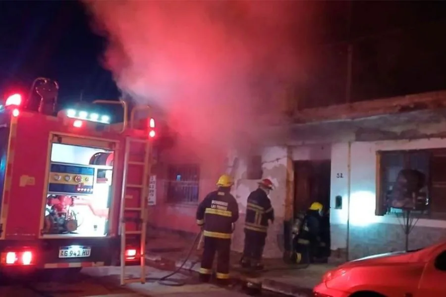 Un joven resultó herido con quemaduras al registrarse un incendio en una vivienda de Las Termas