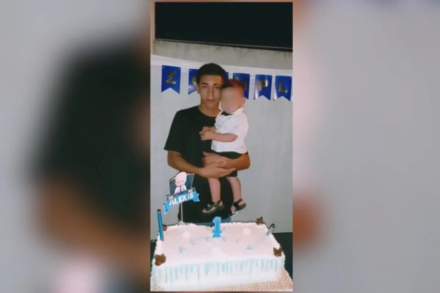 La emotiva despedida a un joven de 20 años que conmueve a los vecinos de la ciudad de La Banda