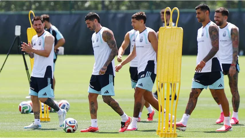 La planificación de la Selección Argentina para el partido contra Austria: viaje relámpago y despedida de Kansas City