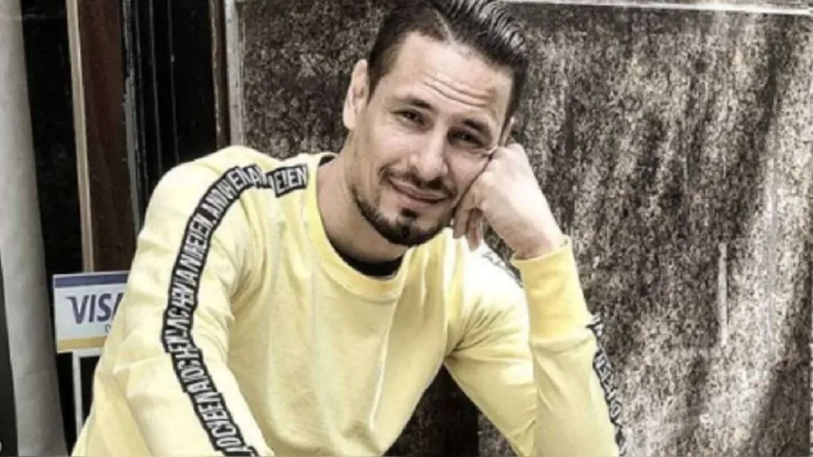 Rodrigo Tapari suspendió todos sus shows por la trágica muerte de la hija de dos años de su trombonista