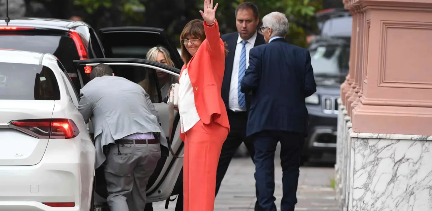En un nuevo gesto de diferenciación, Patricia Bullrich faltará a la reunión de los senadores de LLA con Adorni