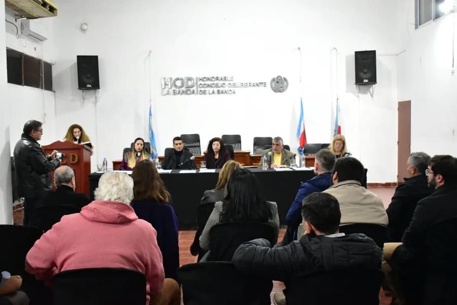Con normalidad y sin impugnaciones, se realizó la audiencia de control de frentes y alianzas en La Banda