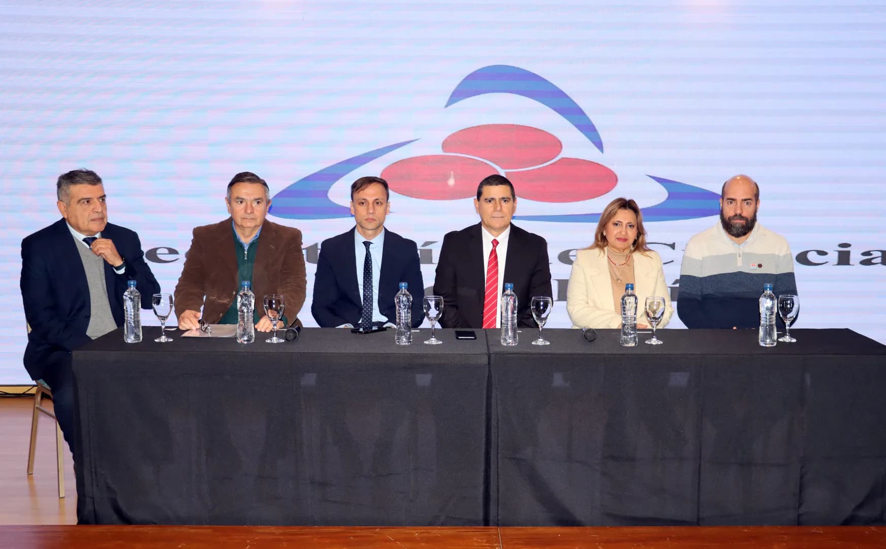 Sistemas de alerta temprana: realizaron una conferencia clave en el Nodo Tecnológico para mitigar el impacto de "El Niño" en la provincia