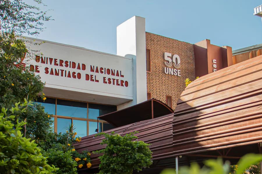 Innovación académica: la UNSE lanzó un curso de posgrado sobre inteligencia artificial aplicada a la docencia, la gestión y la salud