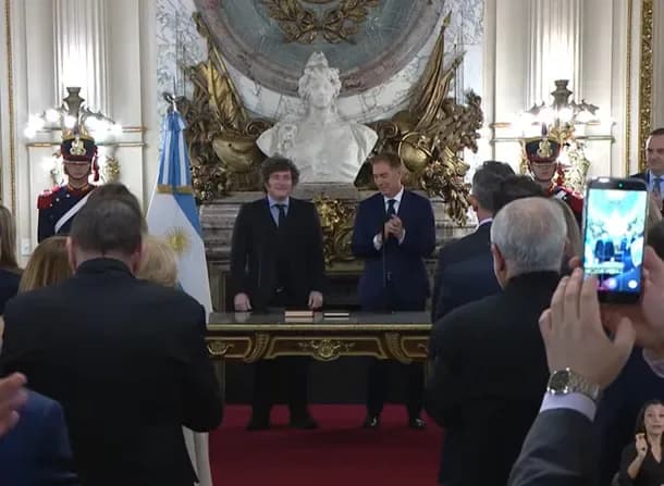 Oficial: el Gobierno nacional eliminó el Ministerio del Interior mediante un DNU y Diego Santilli centraliza el poder político