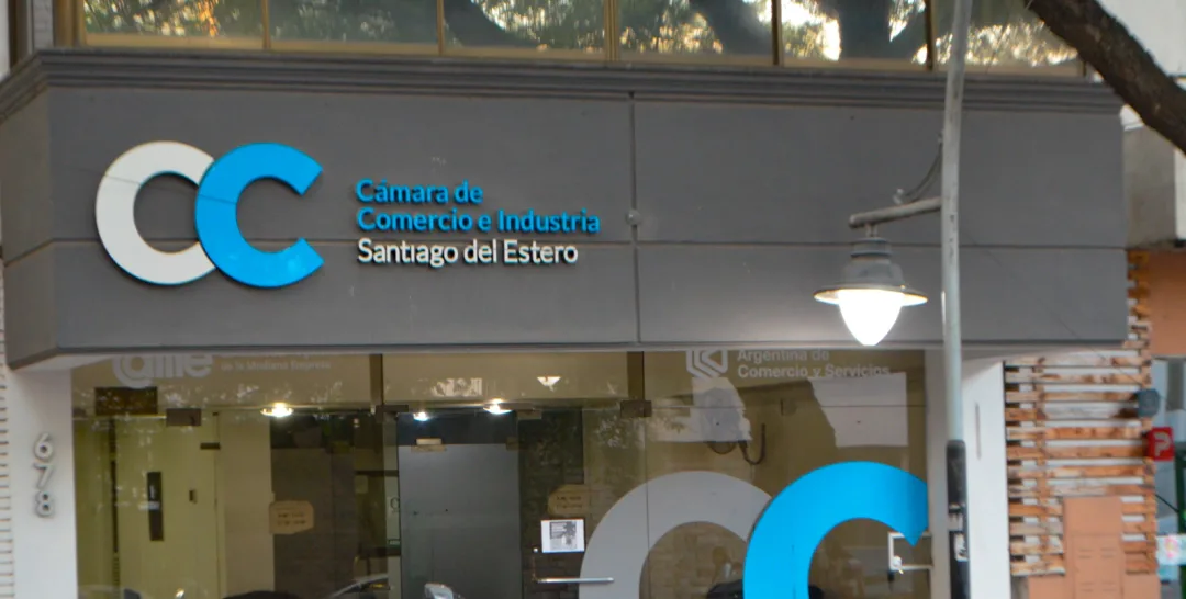 La Cámara de Comercio de Santiago del Estero detalló cómo será la actividad por el partido de la Selección y el fin de semana largo