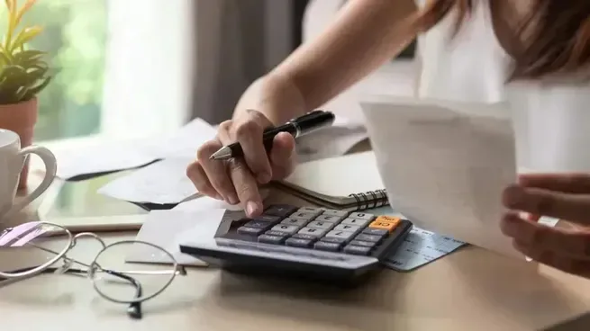 La morosidad de los hogares alcanzó el 12,7 por ciento y 5,8 millones de personas quedaron fuera del crédito