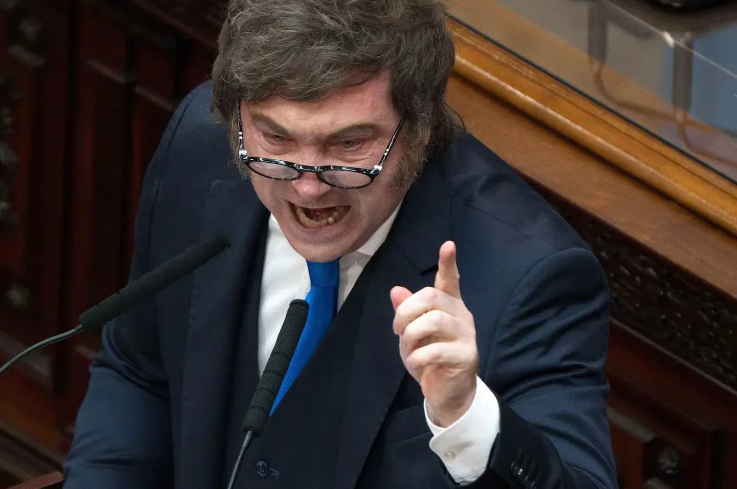 Un informe de la UCA alertó por el avance de la precarización laboral y relativizó el impacto de la reforma del Gobierno