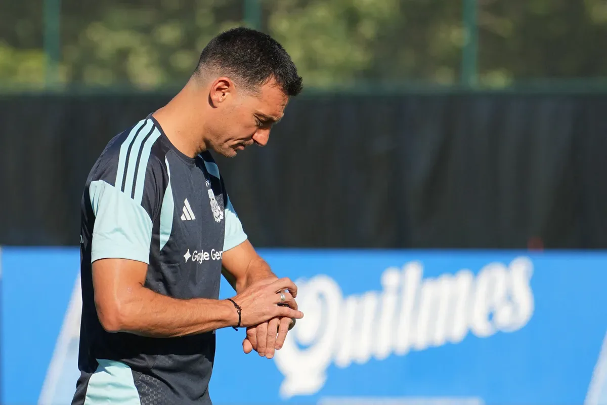 La Selección argentina ya se instaló en Kansas y delinea el equipo para enfrentar a Suiza por los cuartos de final