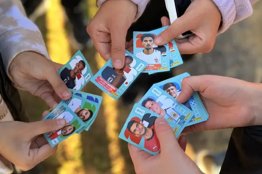 Organizan un gran encuentro solidario de intercambio de figuritas del Mundial en la Costanera Norte