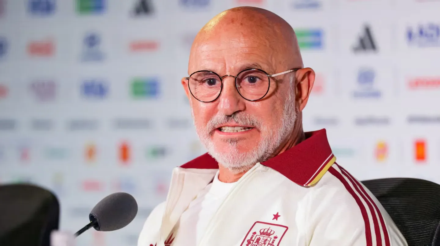 Mundial 2026: el DT de España defendió el arbitraje ante Egipto y la FIFA respaldó el trabajo del VAR en el partido de Argentina