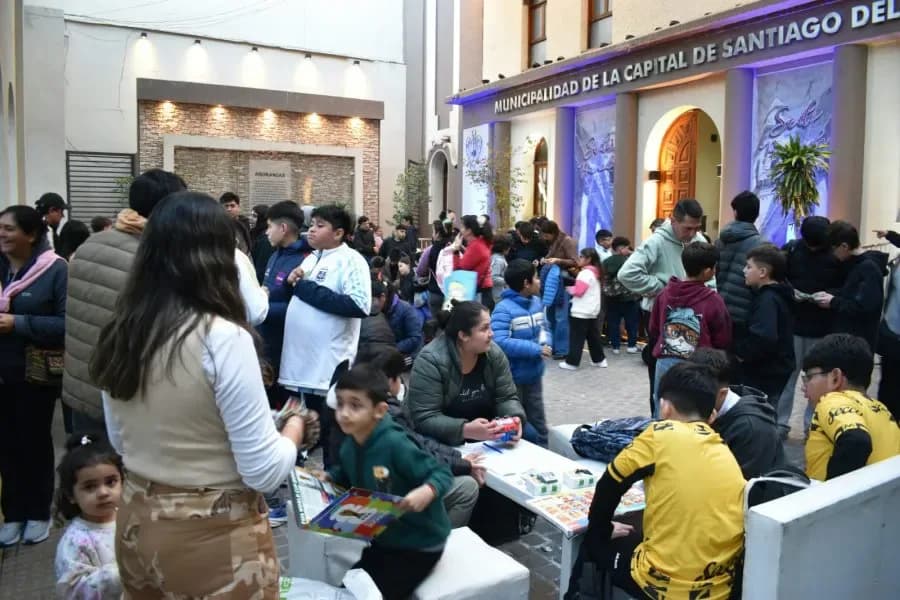 La Municipalidad de la Capital organiza una nueva edición de la “Cambiatón Mundialista” en la plaza Libertad