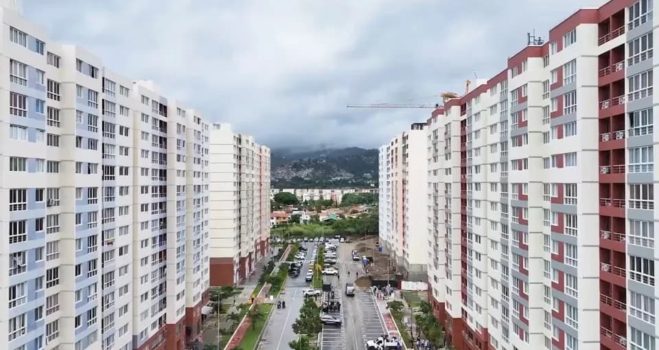 Venezuela proyecta construir más de 25.000 viviendas antisísmicas tras el terremoto