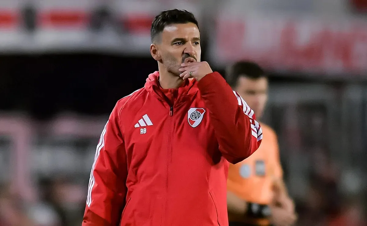 La decisión del cuerpo técnico de River tras la derrota ante Barracas que sorprendió a todos