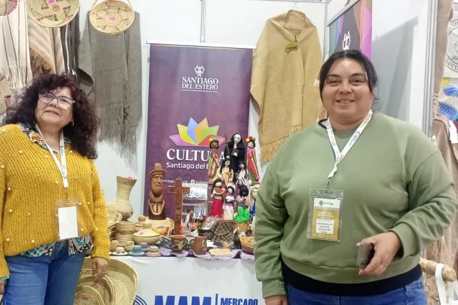 Santiago del Estero dijo presente en la Fiesta del Poncho con artesanía local