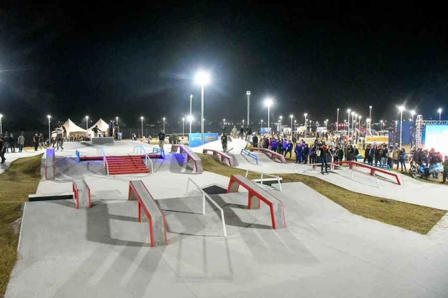 Quedó inaugurado el Complejo Deportivo "Juan Felipe Ibarra" en la Costanera Sur