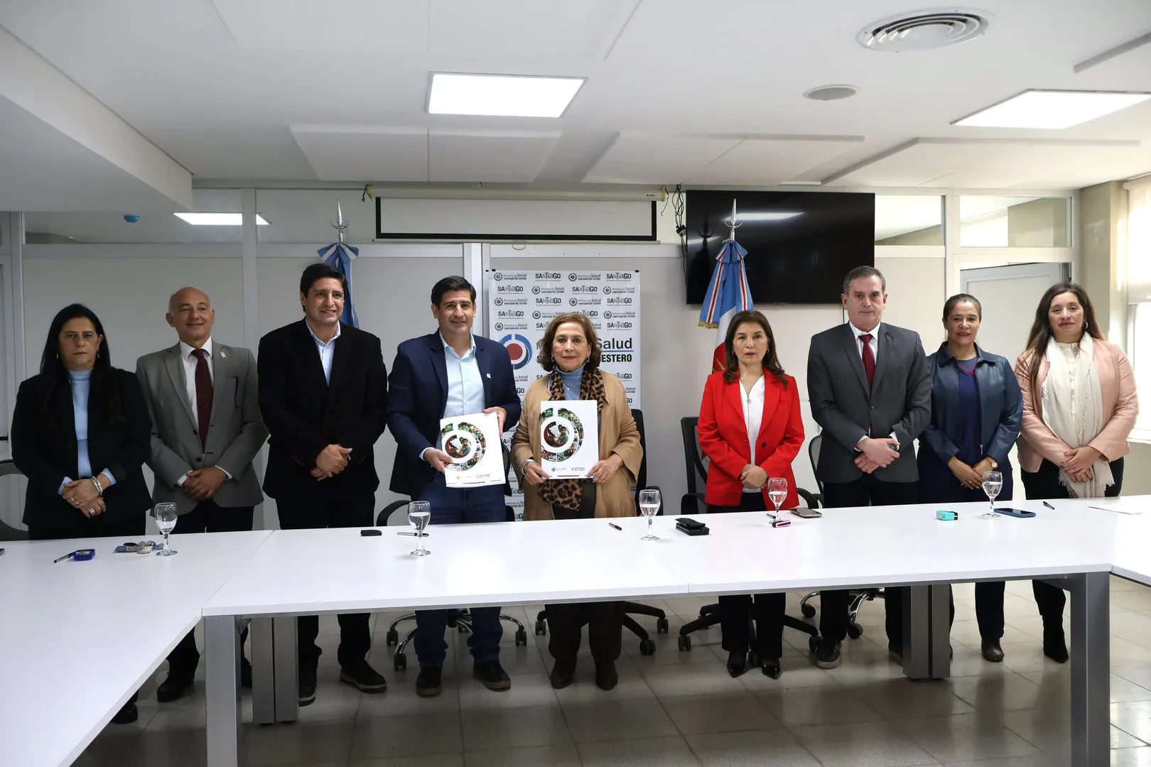 Firmaron un convenio para transformar el antiguo Hospital de Sumampa en un espacio sanitario y comunitario