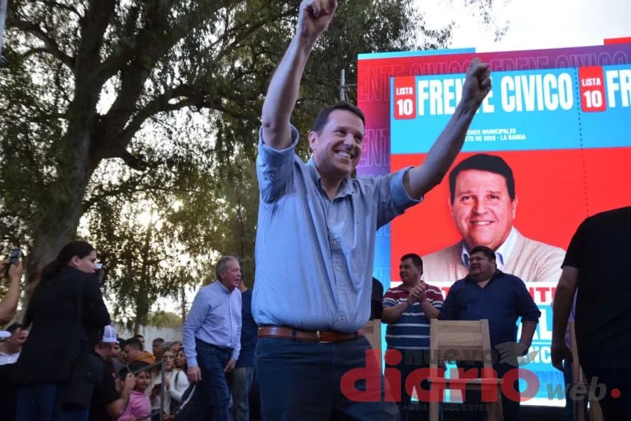 Elías Suárez encabezó un plenario del Frente Cívico en La Banda y llamó a “reventar las urnas” en respaldo a Yamil Abdala