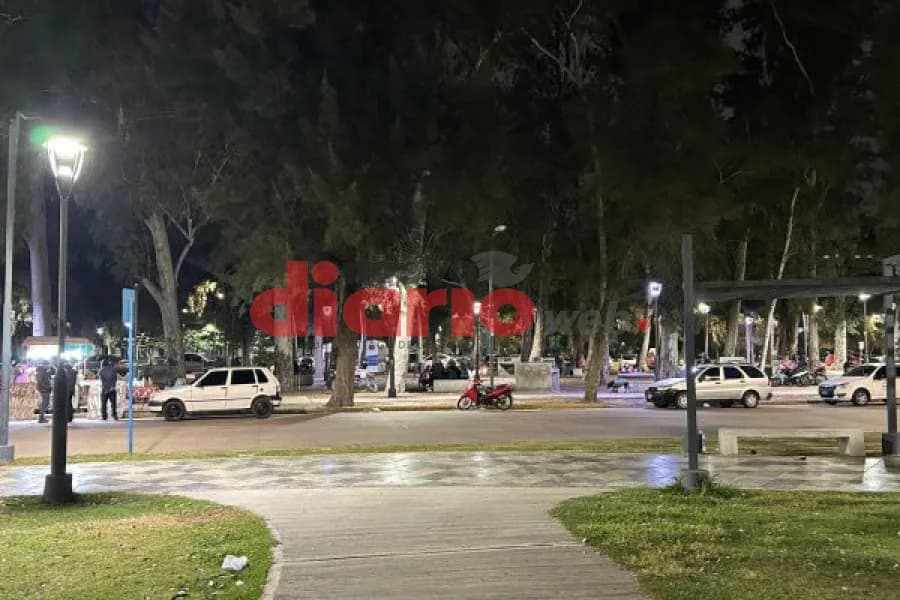 Defensa Civil pidió evitar el ingreso al Parque Aguirre por las fuertes ráfagas de viento