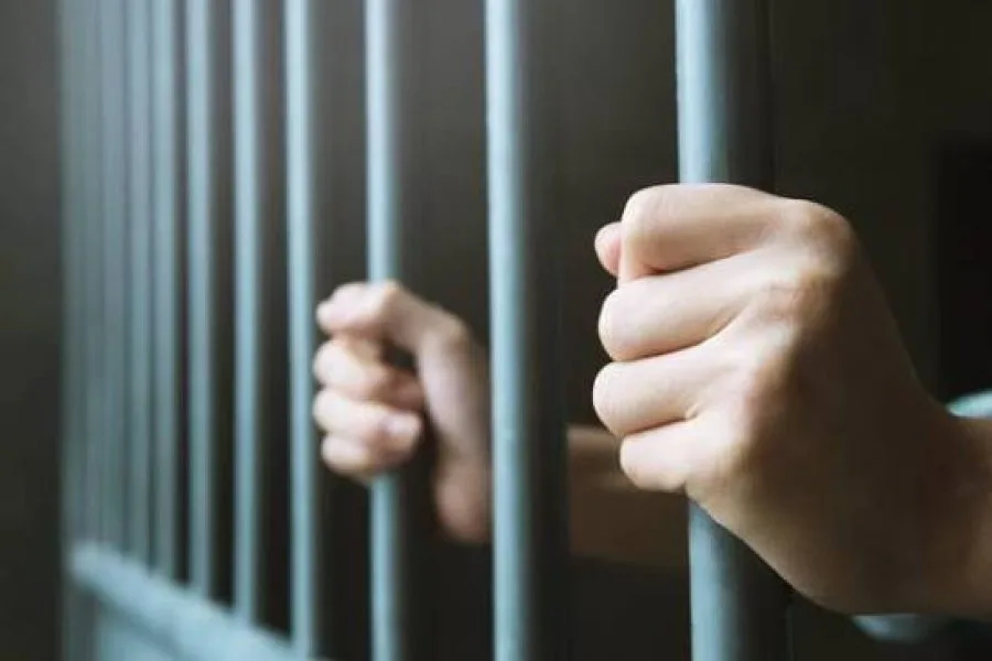 Detuvieron a un hombre acusado de abusar de una joven tras una presunta sedación