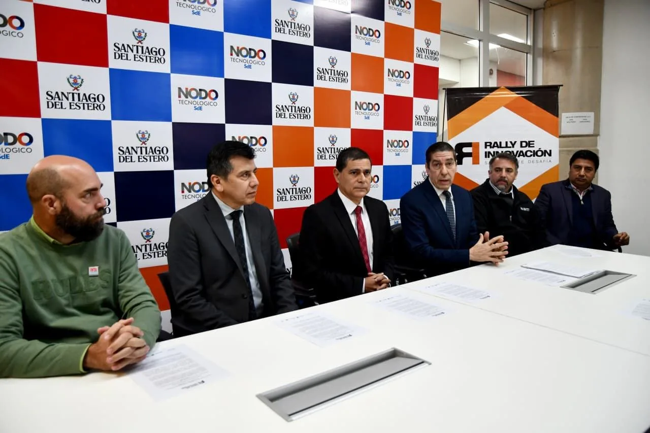 “Santiago te desafía”: convocan a estudiantes para el 10° Rally de Innovación