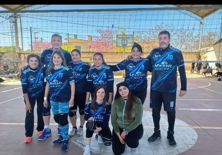 Mashi Newcom de Frías logró el subcampeonato en un cuadrangular +60 en la Capital