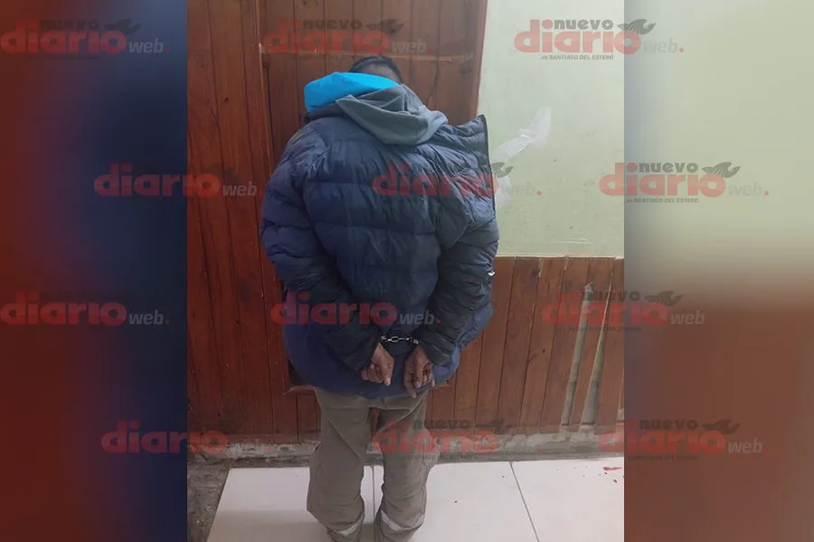 "Dame ya plata, porque algún daño te voy a hacer": detuvieron a un joven que amenazó a su madre en el barrio Jorge Newbery
