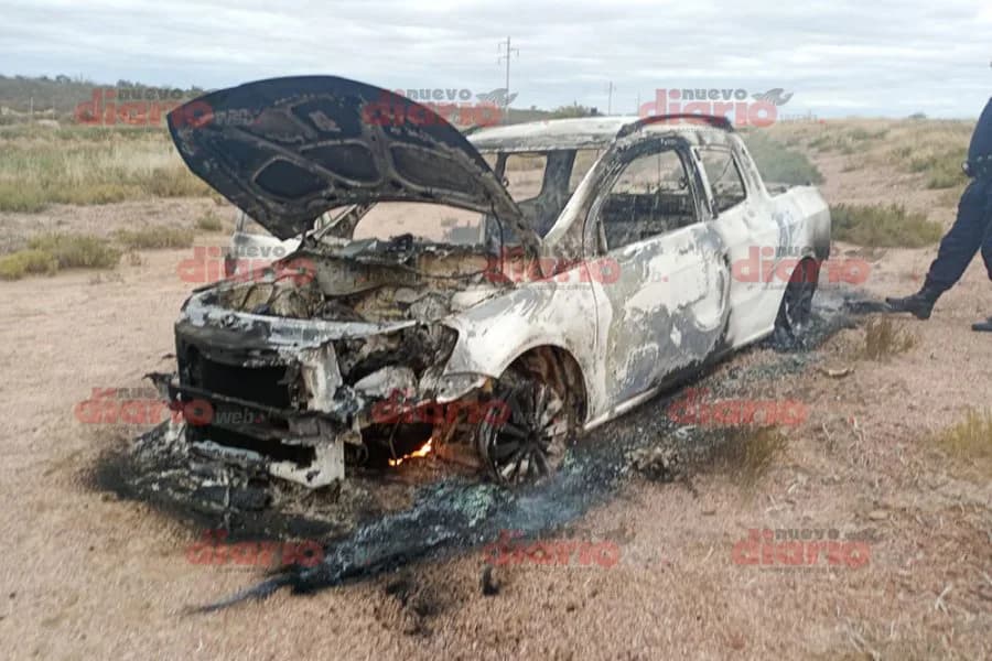 Una pareja salvó su vida al descender a tiempo de su camioneta antes de que se incendiara sobre la Ruta Nacional 9