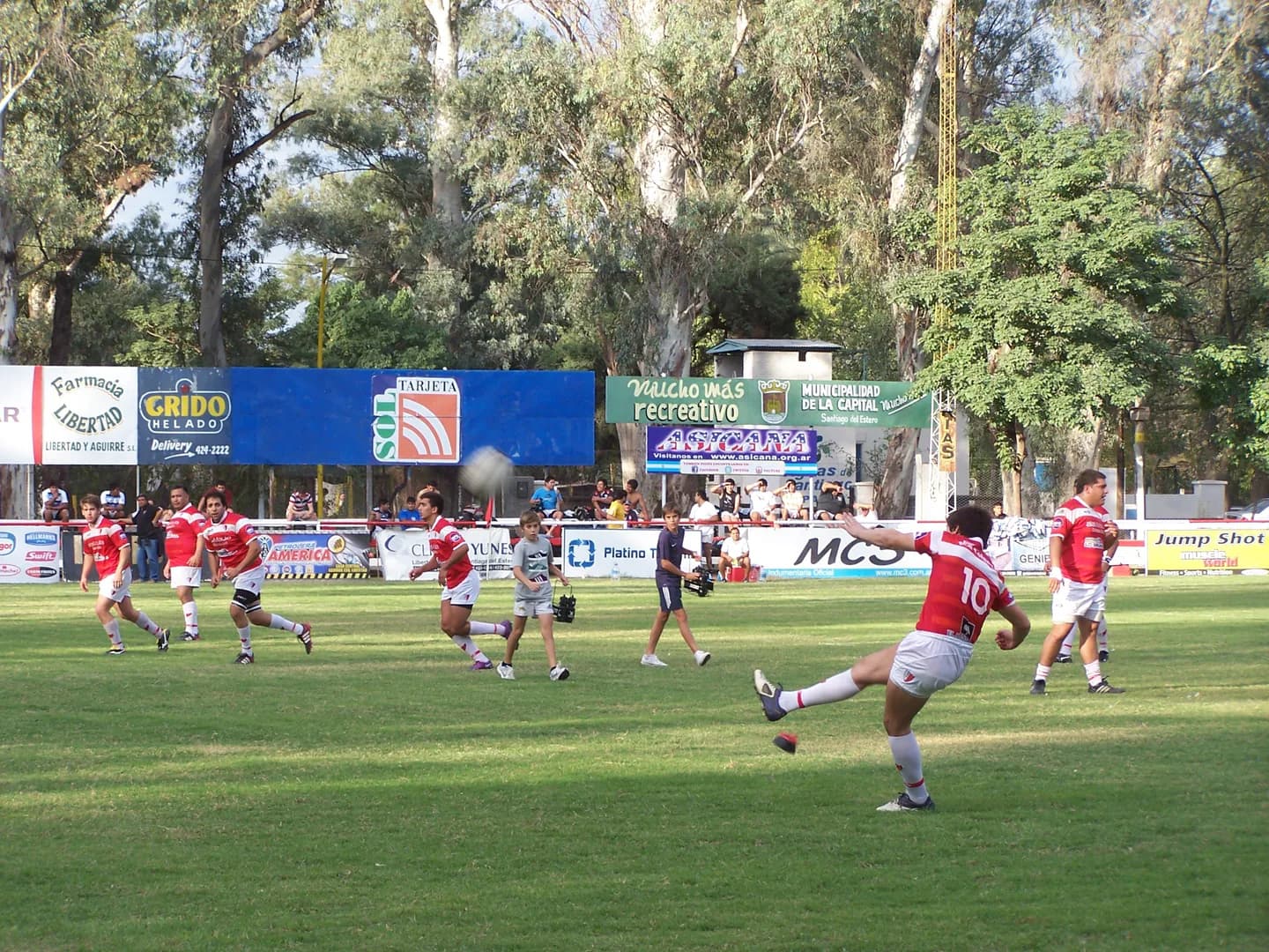 Santiago Rugby y Old Lions Azul se metieron en semifinales de la Copa de Oro