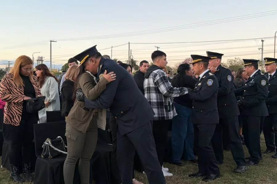 La Policía de Santiago del Estero homenajea a los funcionarios caídos en cumplimiento del deber