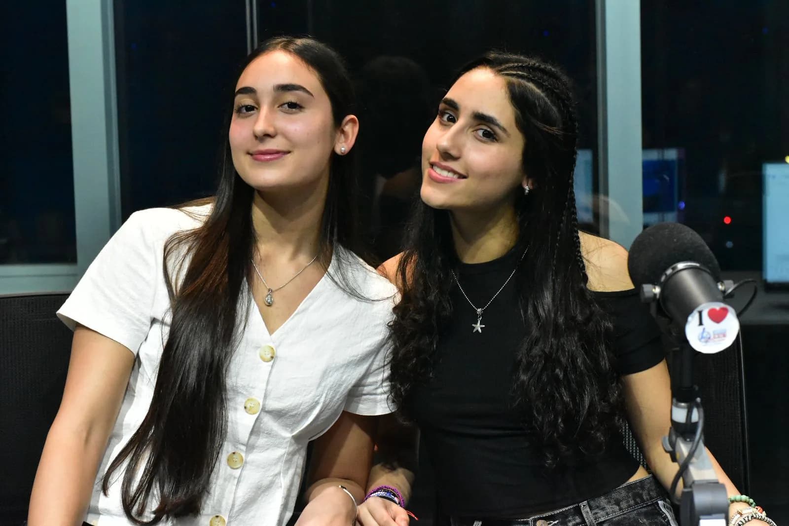 Helena Traube y Violeta Saravia pasaron por Radio LV11 tras el título de Quimsa: el liderazgo, el roce nacional y el futuro en Córdoba