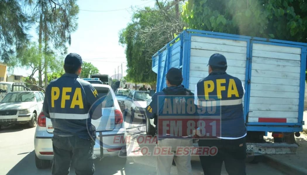 Fuerte operativo antidroga de la Policía Federal en un barrio de la Capital
