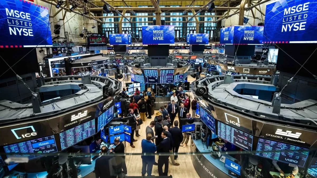 El riesgo país cayó a 485 puntos básicos y marcó su valor más bajo en un mes