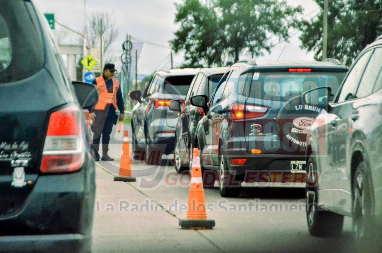 Controles policiales de Seguridad Vial provocan severas demoras en la Autopista Juan Domingo Perón