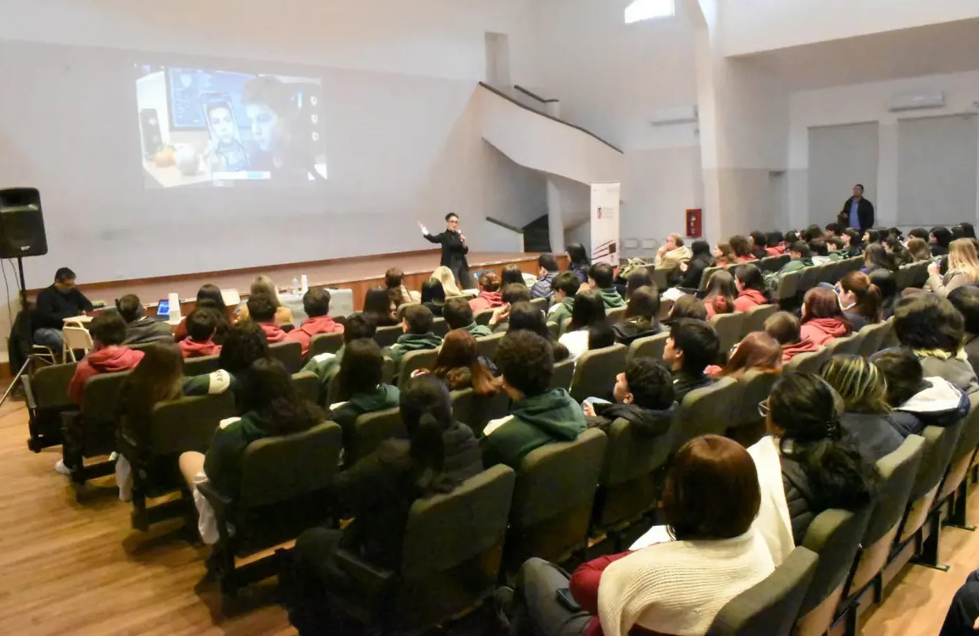 Ley Penal Juvenil: impulsan charlas para estudiantes de escuelas secundarias de Santiago
