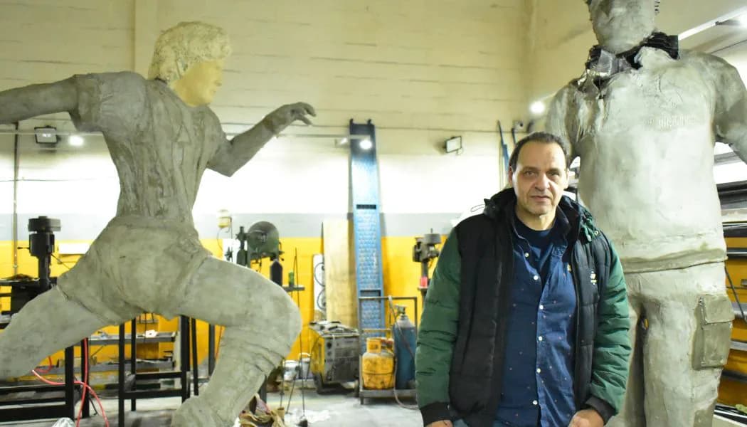 Así será la imponente escultura de “El Polaco” y sus “canichones” en Santiago