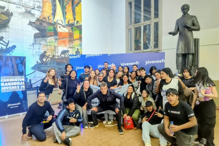 Jóvenes santiagueños participaron del Encuentro Nacional del Frente Renovador en Buenos Aires