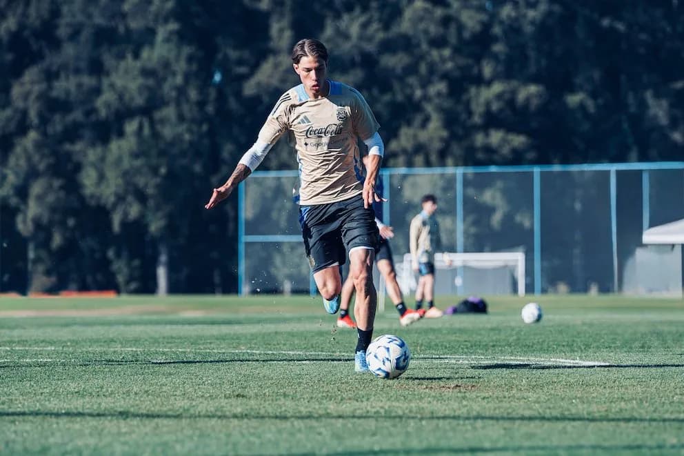 El nuevo “europibe” que eligió Argentina: juega en Juventus y tiene cuatro nacionalidades