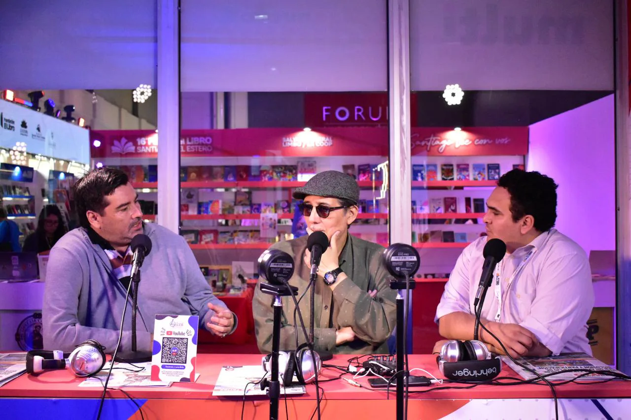 Carlos Salido en Actualidad Política: “El libro es insustituible”
