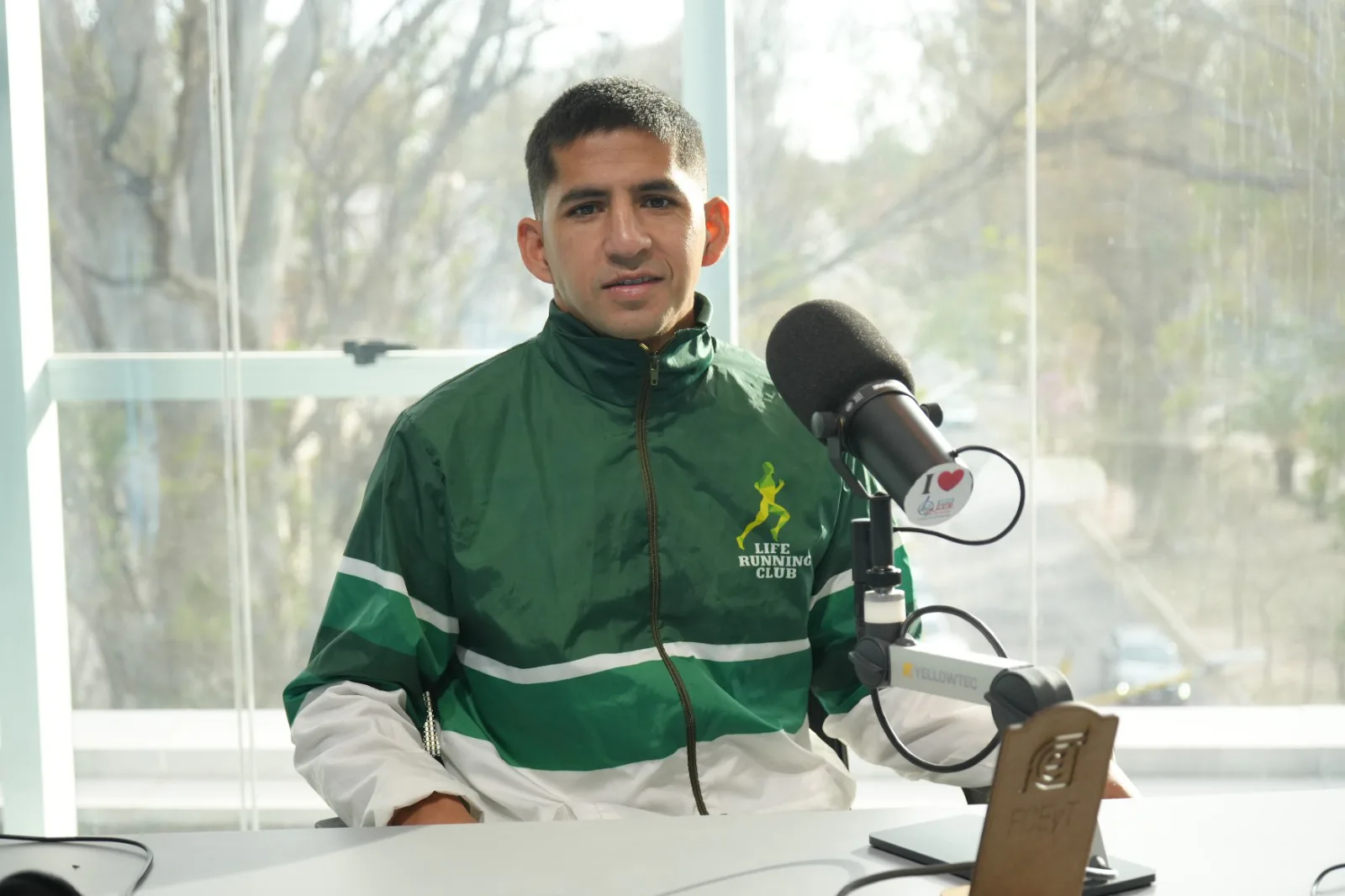 Atletismo para todos: Life Running Club impulsa la inclusión de niños con discapacidad en Santiago