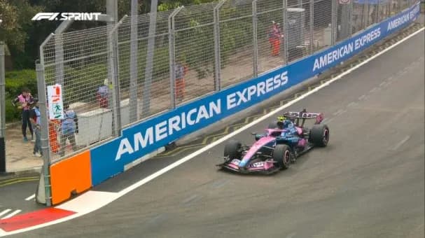 Franco Colapinto debió abandonar la carrera Sprint del GP de Singapur por una falla técnica en su Alpine
